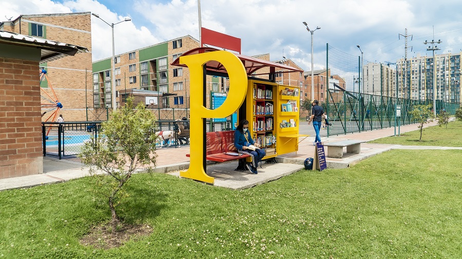 Cierres temporales en espacios de lectura de Bogotá
