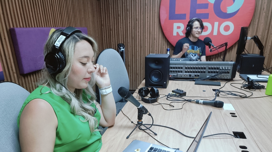 Leo Radio, emisora de BibloRed