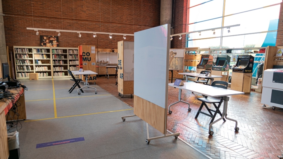 Sala Baco de la Biblioteca del Tunal / BibloRed