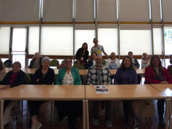 Club de persona mayor: el encanto de nuestra historia